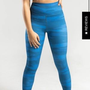 NWT WearWolf Clothing Brush Leggings - Blue